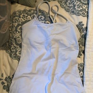 Lululemon Power Y size 6 white